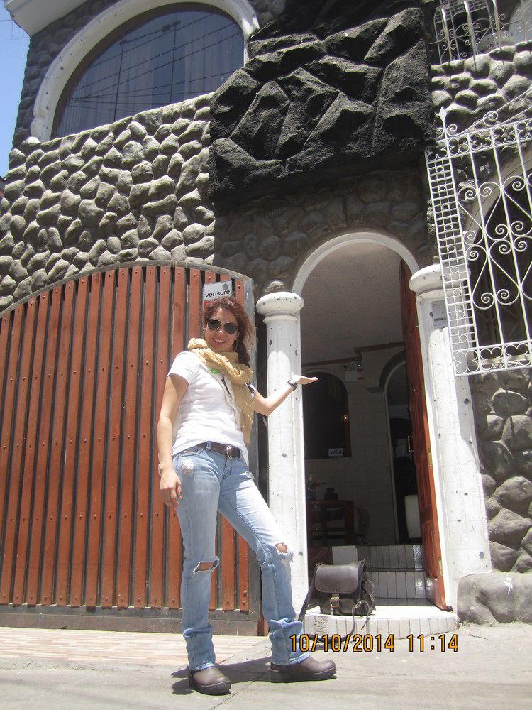 Vista Exterior Hostal Cleofe Arequipa