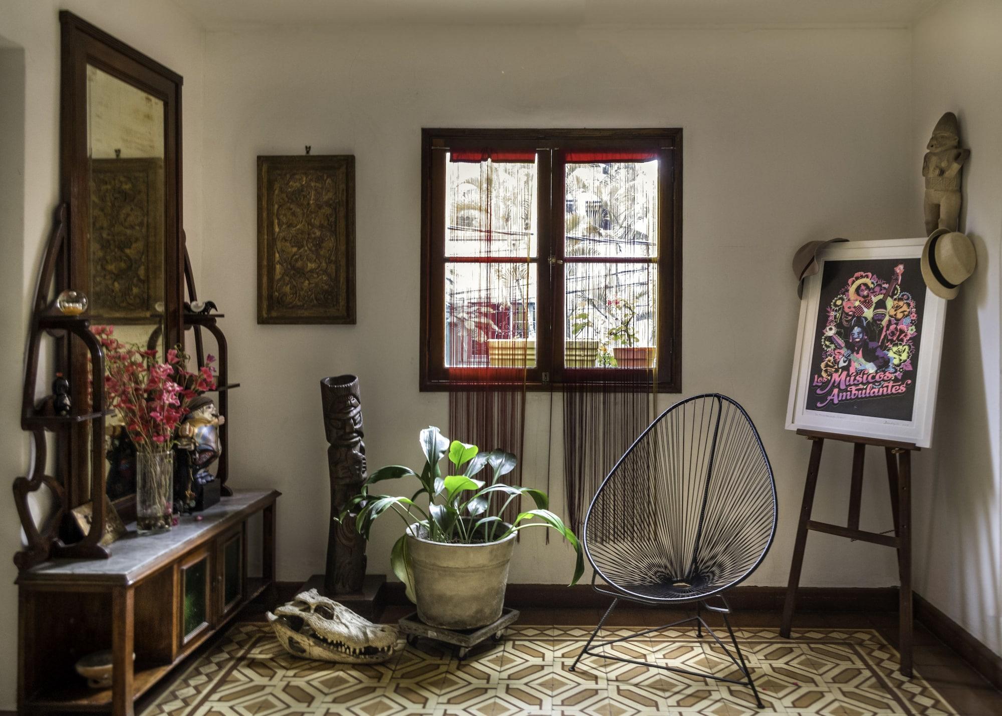 Vista Lobby Casa Nuestra Peru