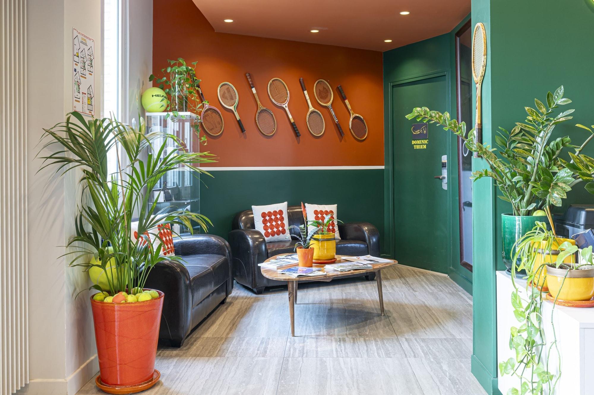 Vista Lobby Hotel Olympic Paris Boulogne by Patrick Hayat