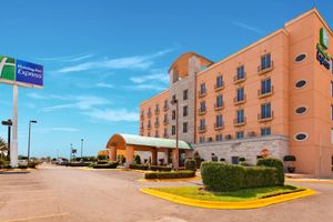 Alojamiento - Holiday Inn Express Silao Aeropuerto Bajio by IHG