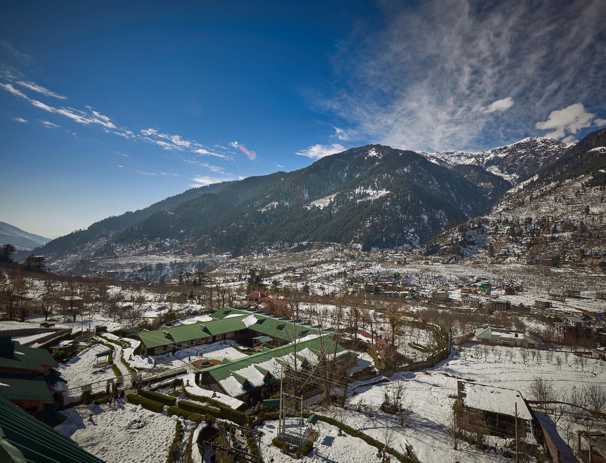 Vista Exterior Club Mahindra White Meadows Manali