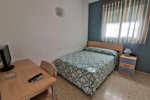 Alojamiento - Hostal Talavera
