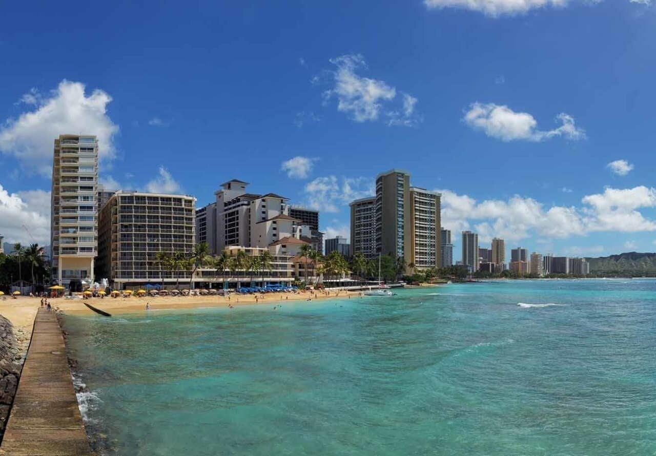 Vista Exterior Waikiki Shore