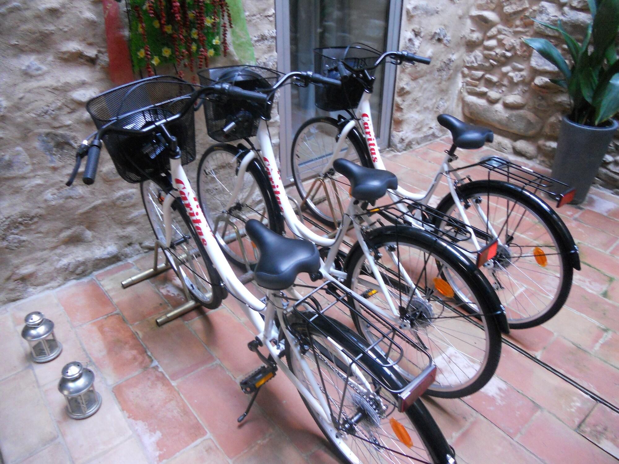 Varios Hotel Can Bo de Pau