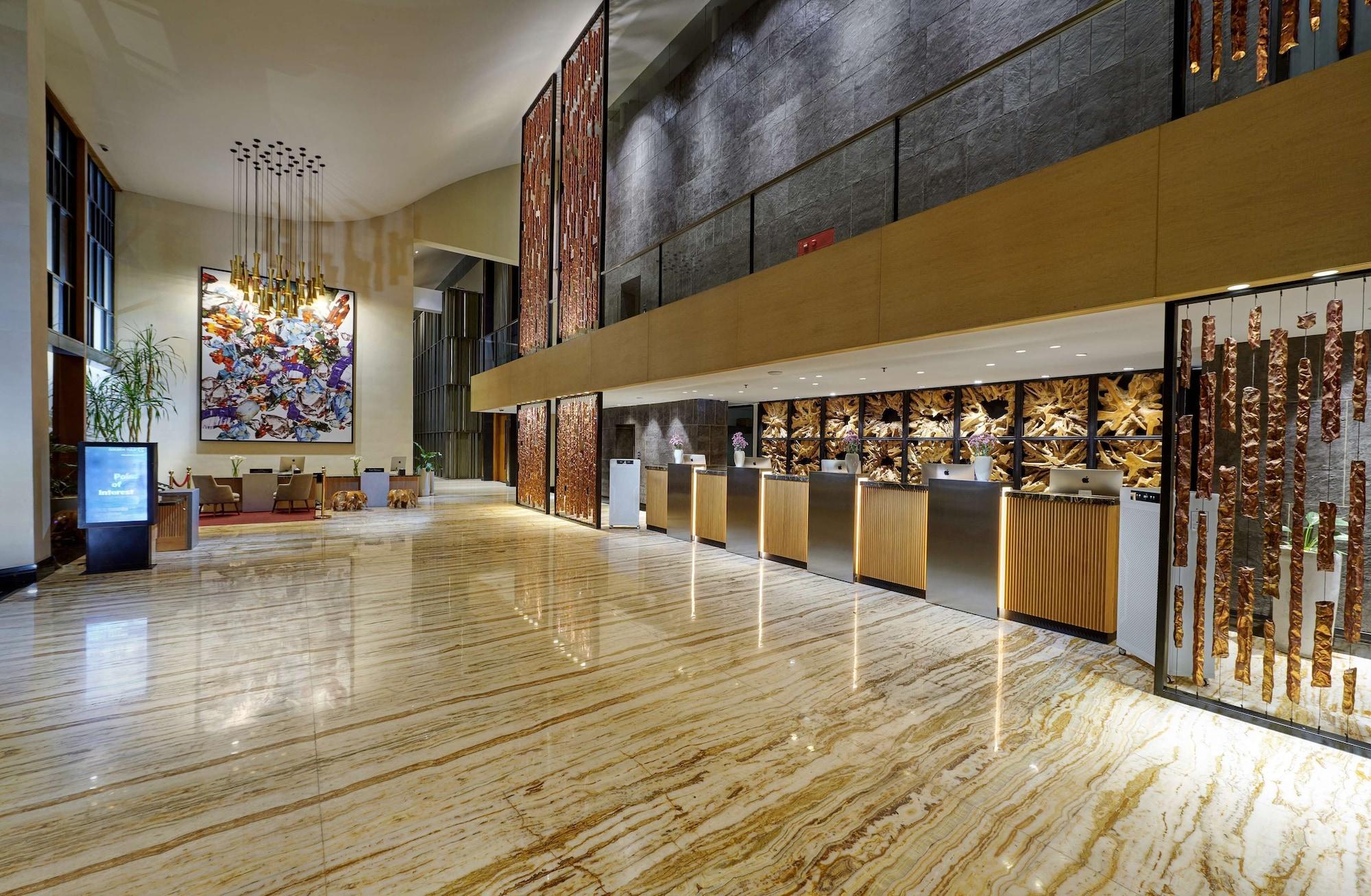 Vista Lobby Golden Tulip Holland Resort