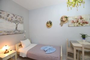 Alquiler Vacacional - Cottage Apartment (Yianna Cottage Studios)