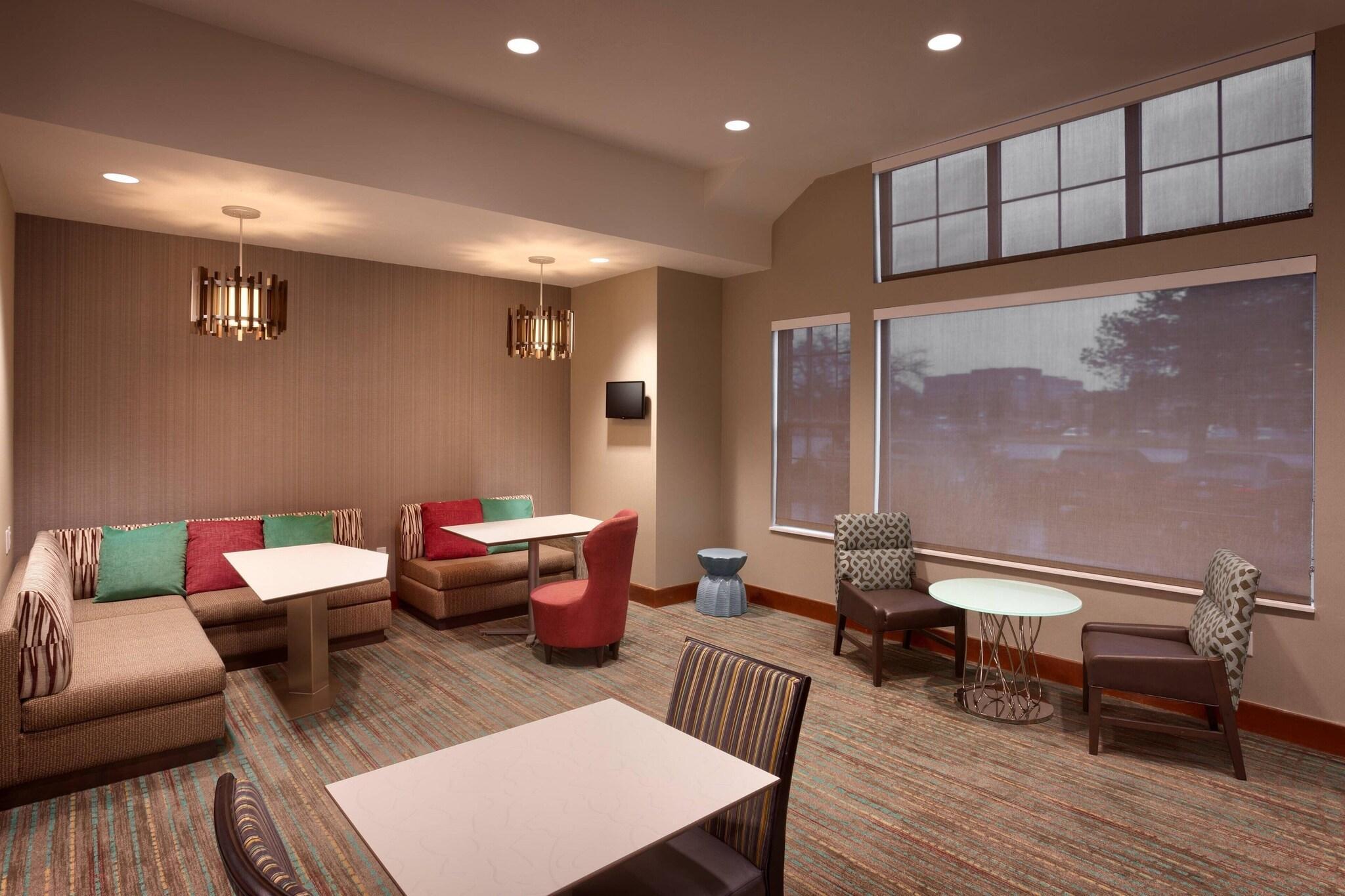 Vista Lobby Residence Inn by Marriott Salt Lake City-Sandy