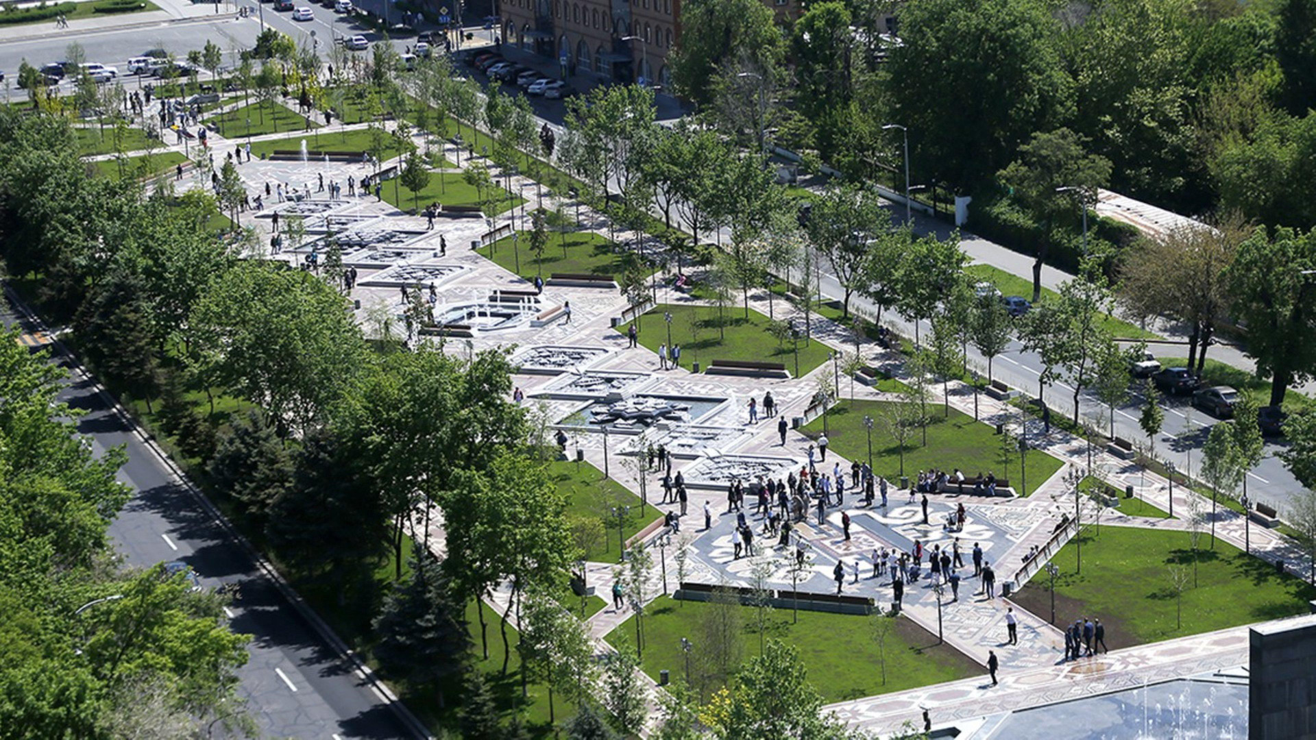 Vista Exterior Holiday Inn Express Yerevan by IHG