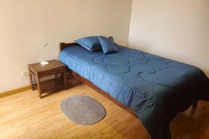 Alquiler Vacacional - Spacious room with private bathroom and balcony