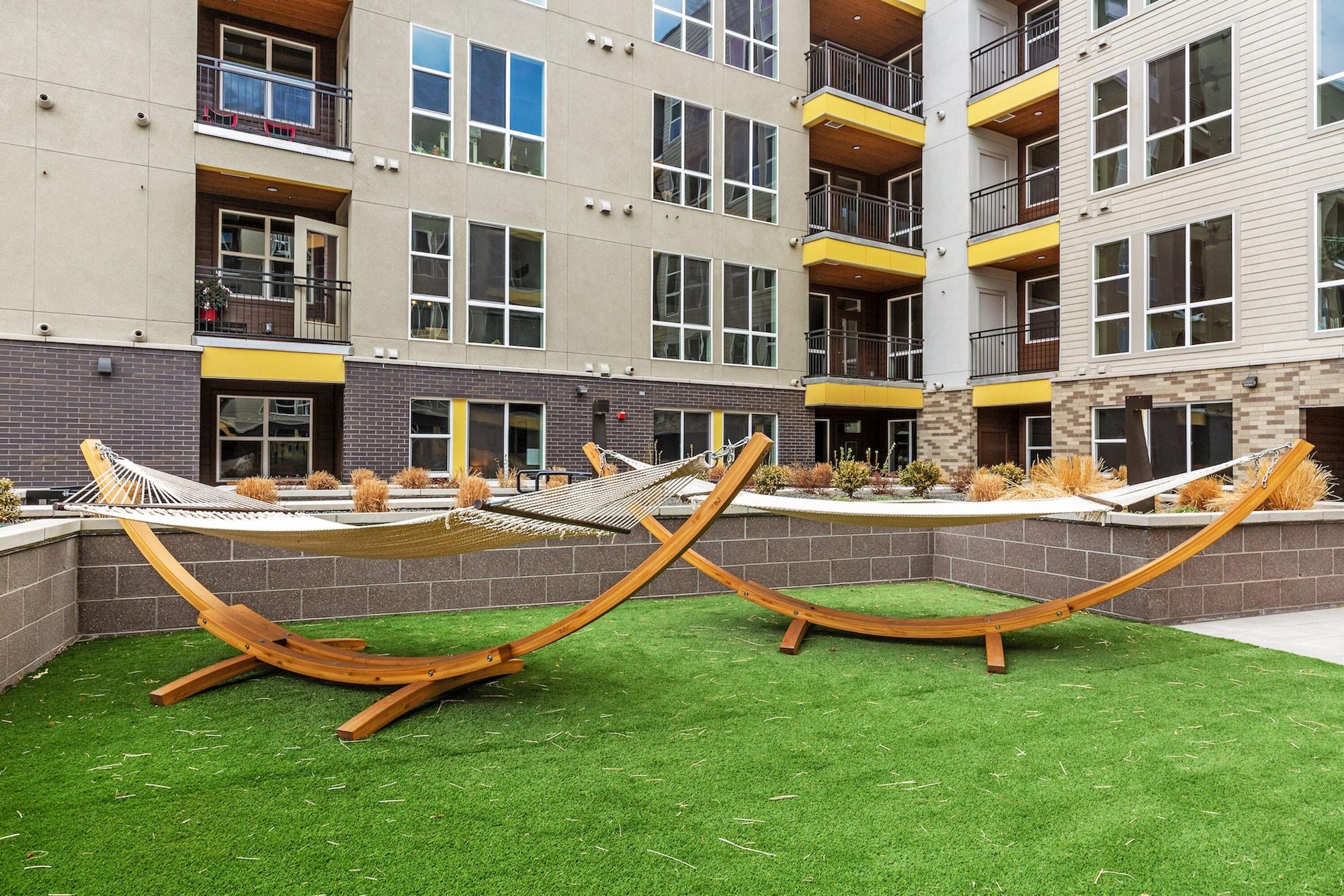 Vista Exterior Kasa Rino Denver