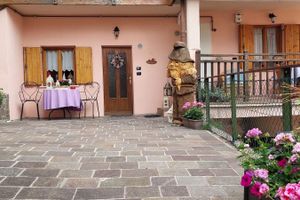 Alquiler Vacacional - The Antica Canonica, a magical place in an enchanted village WIFI parking space