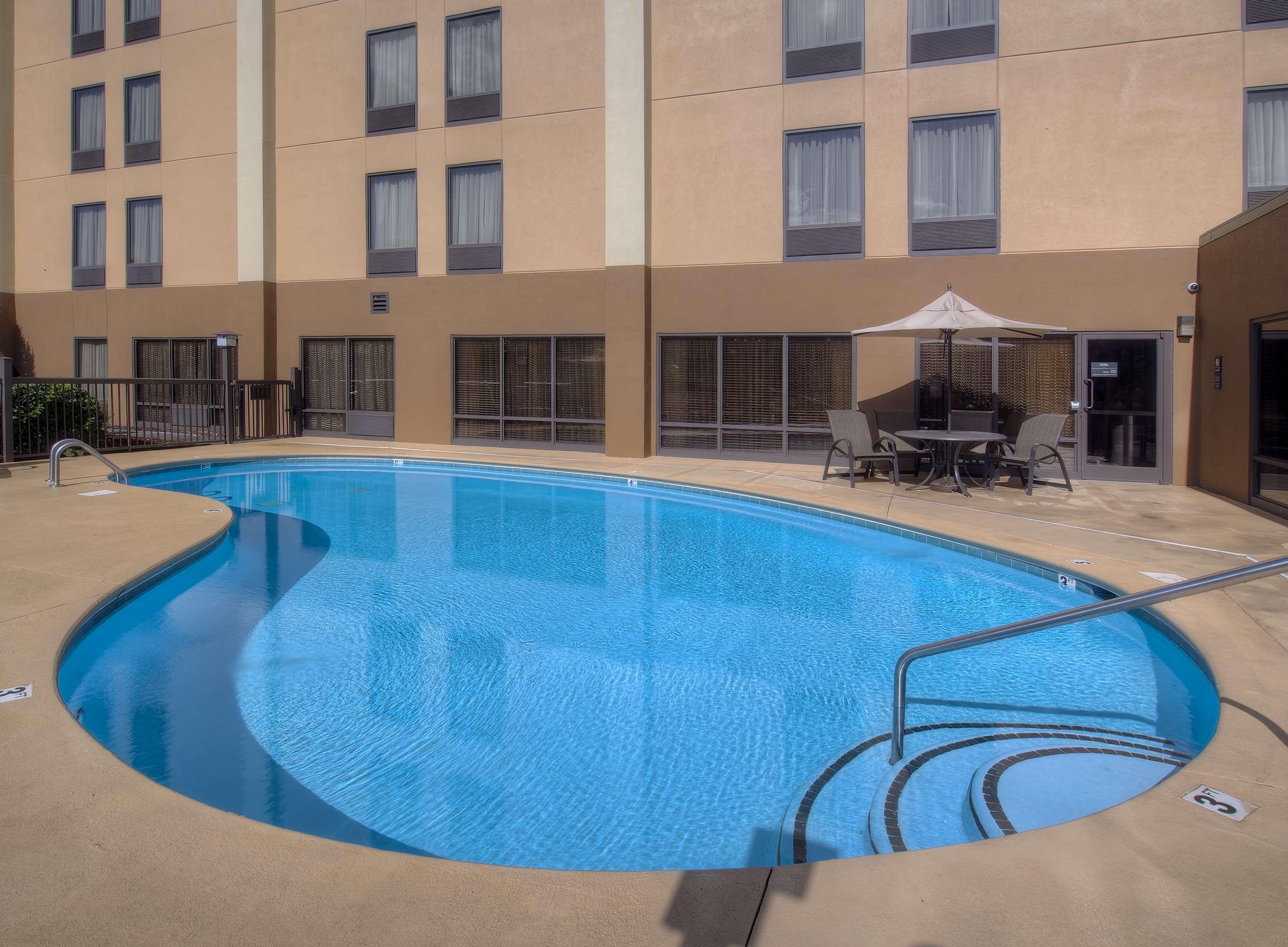 Vista Piscina Hampton Inn Kingsport