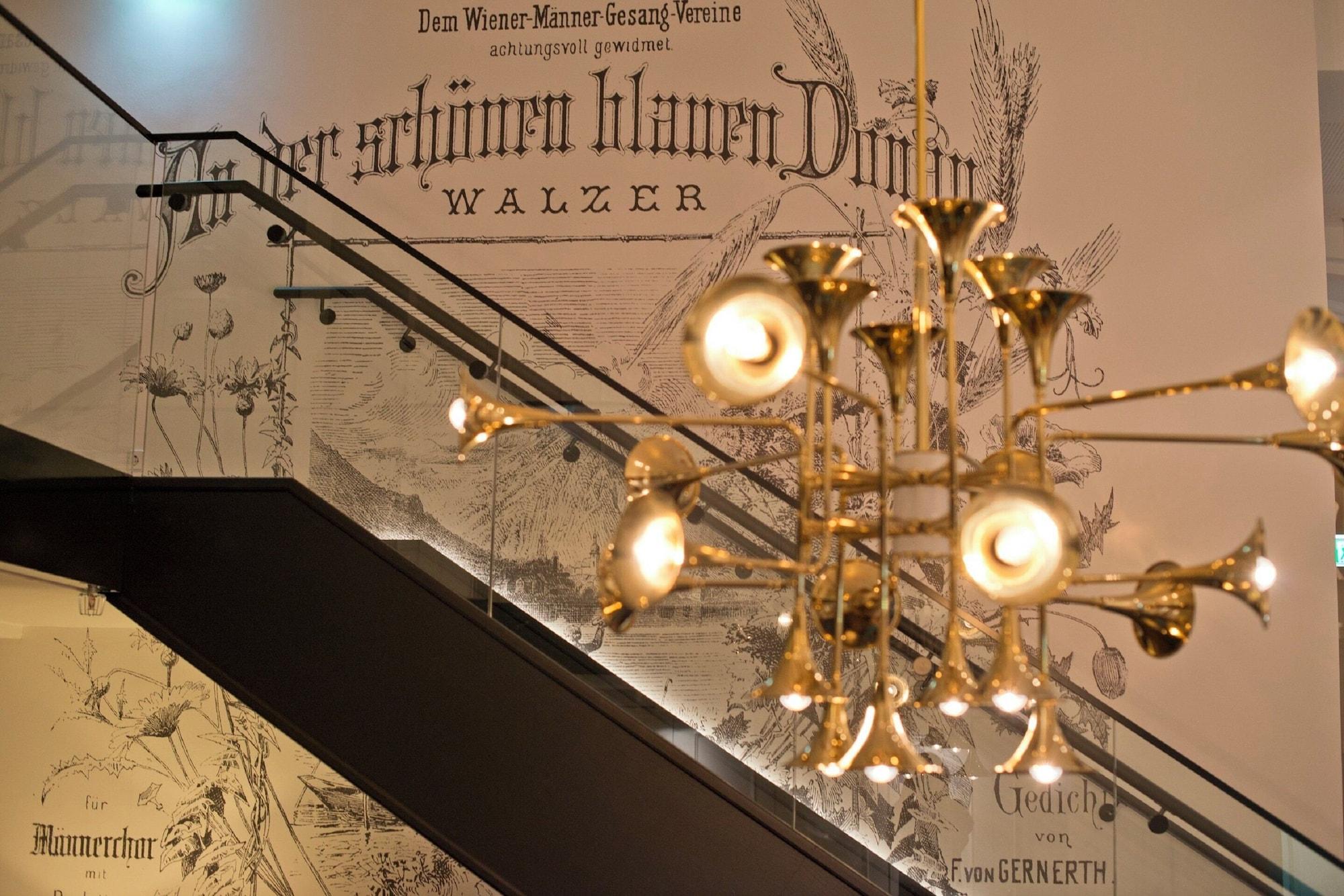 Bar/Salón Motel One Vienna - Staatsoper