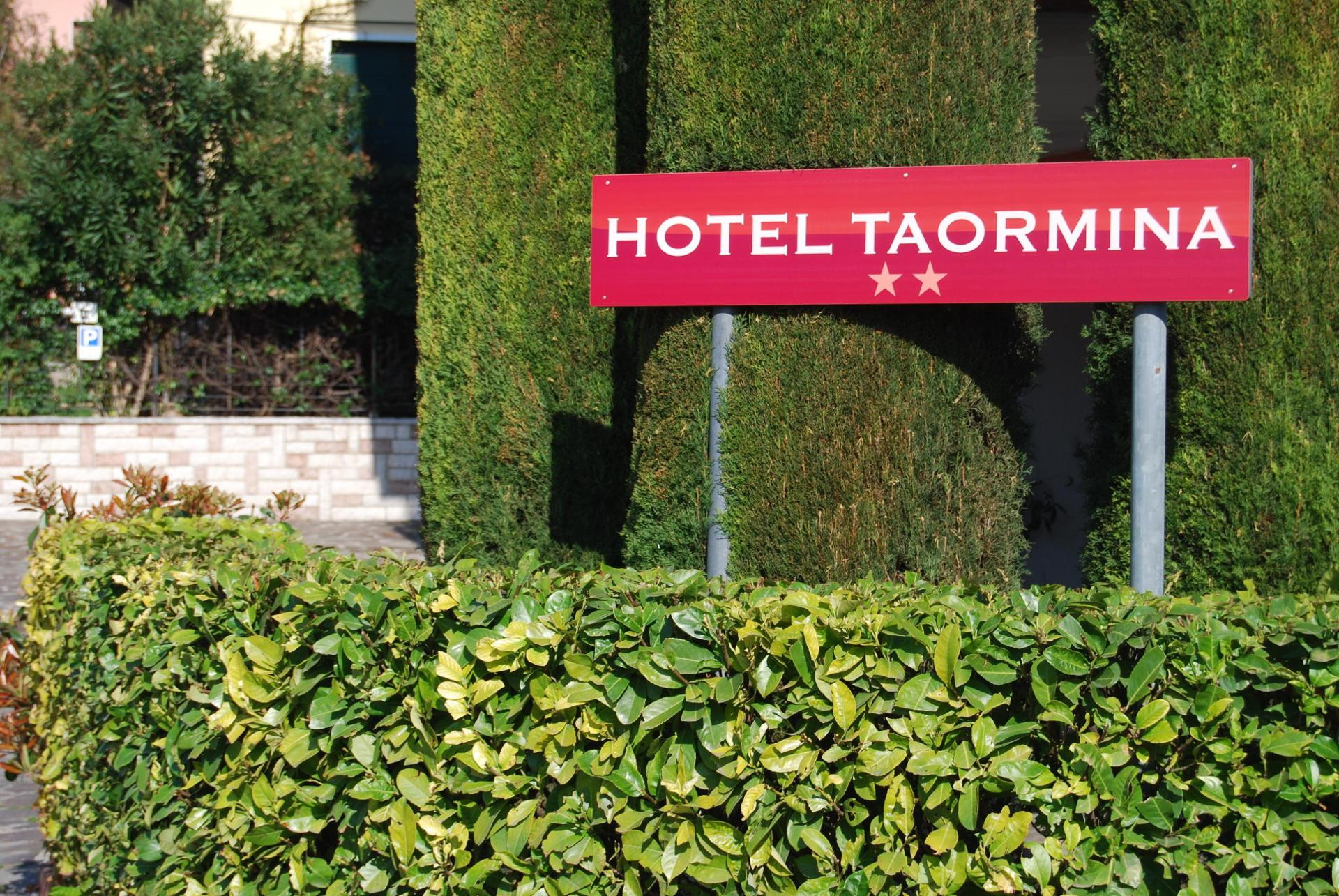 Vista Exterior Hotel Taormina
