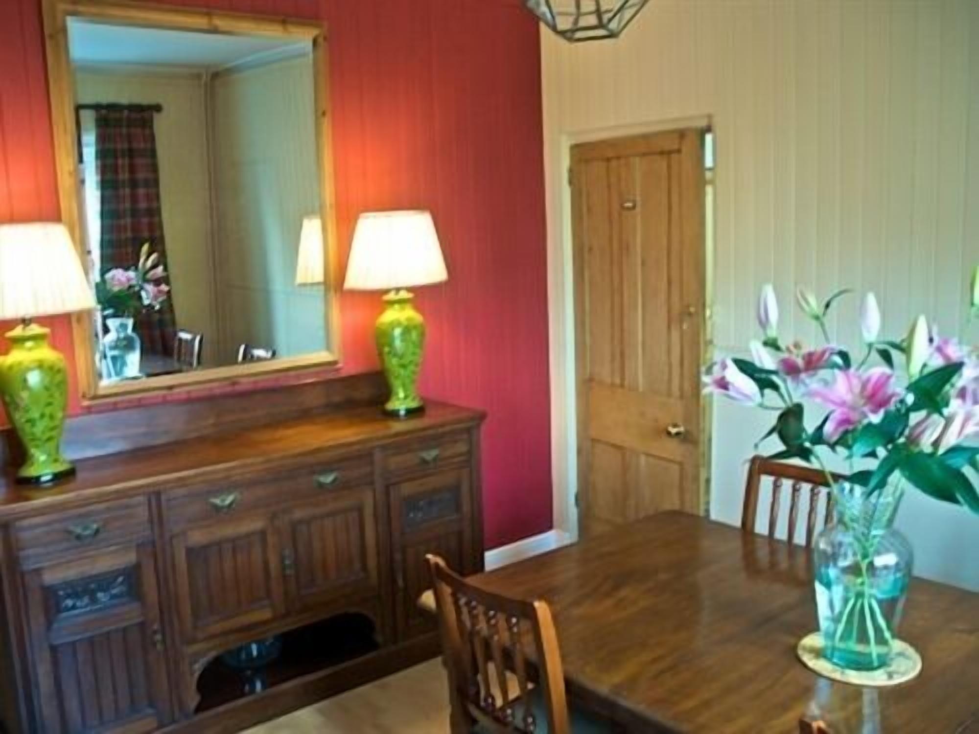 Vista Lobby Ashbury Bed and Breakfast