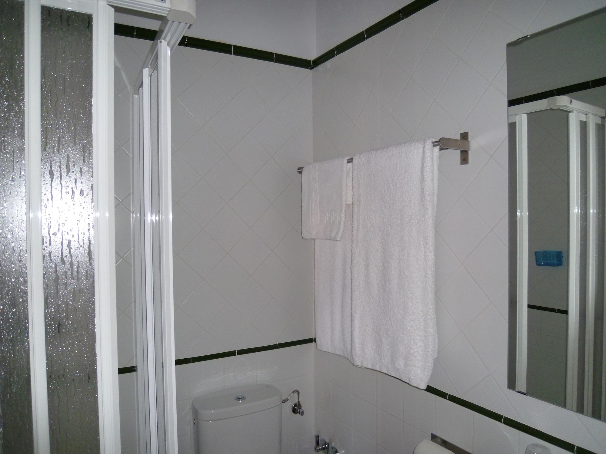 Equipamiento de Habitación Casa Rural El Gaiter