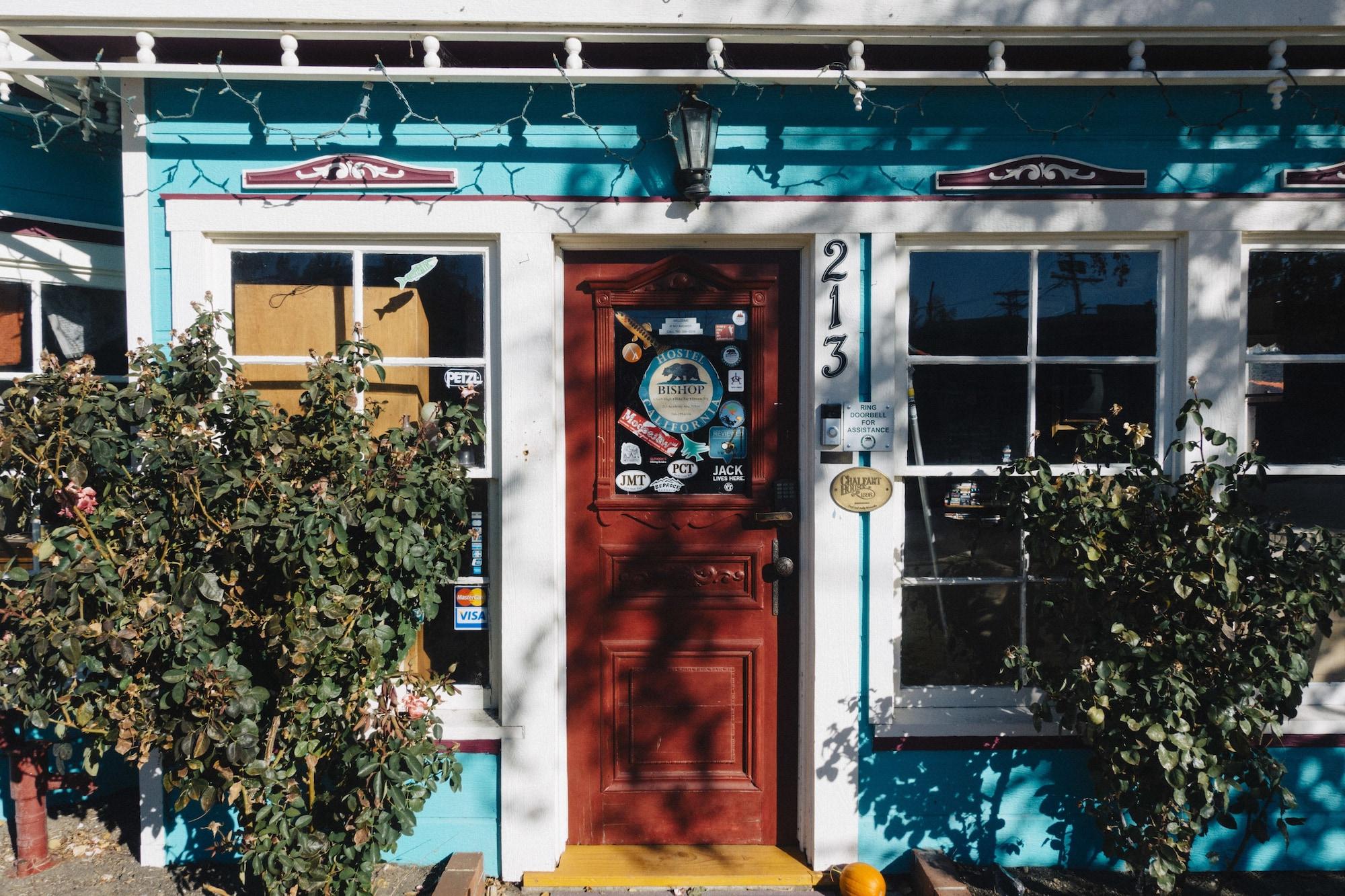 Vista Lobby The Hostel California