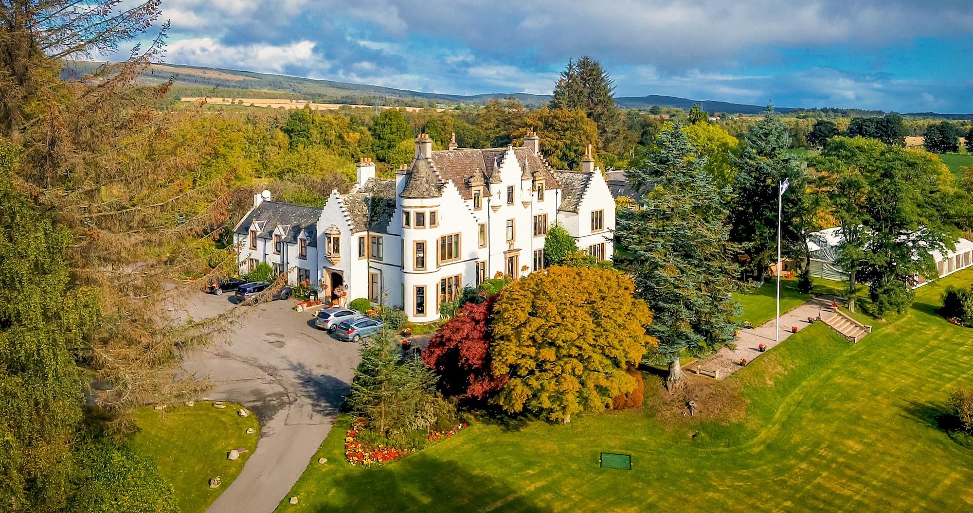 Varios Kincraig Castle Hotel