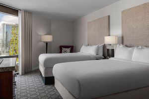 Alquiler Vacacional - LV Super Bowl mins away to Allegiant Stadium, No Resort Fee & Free Valet Parking