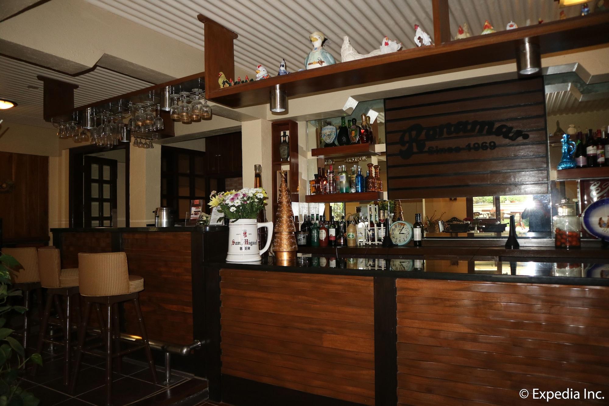 Bar/Salón Ronamar Apartelle