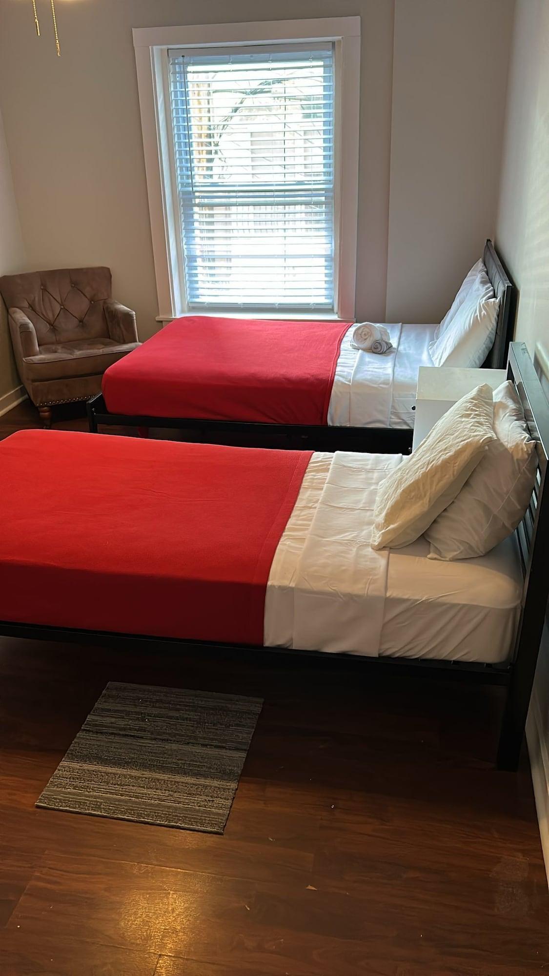 Varios Grand Hostel