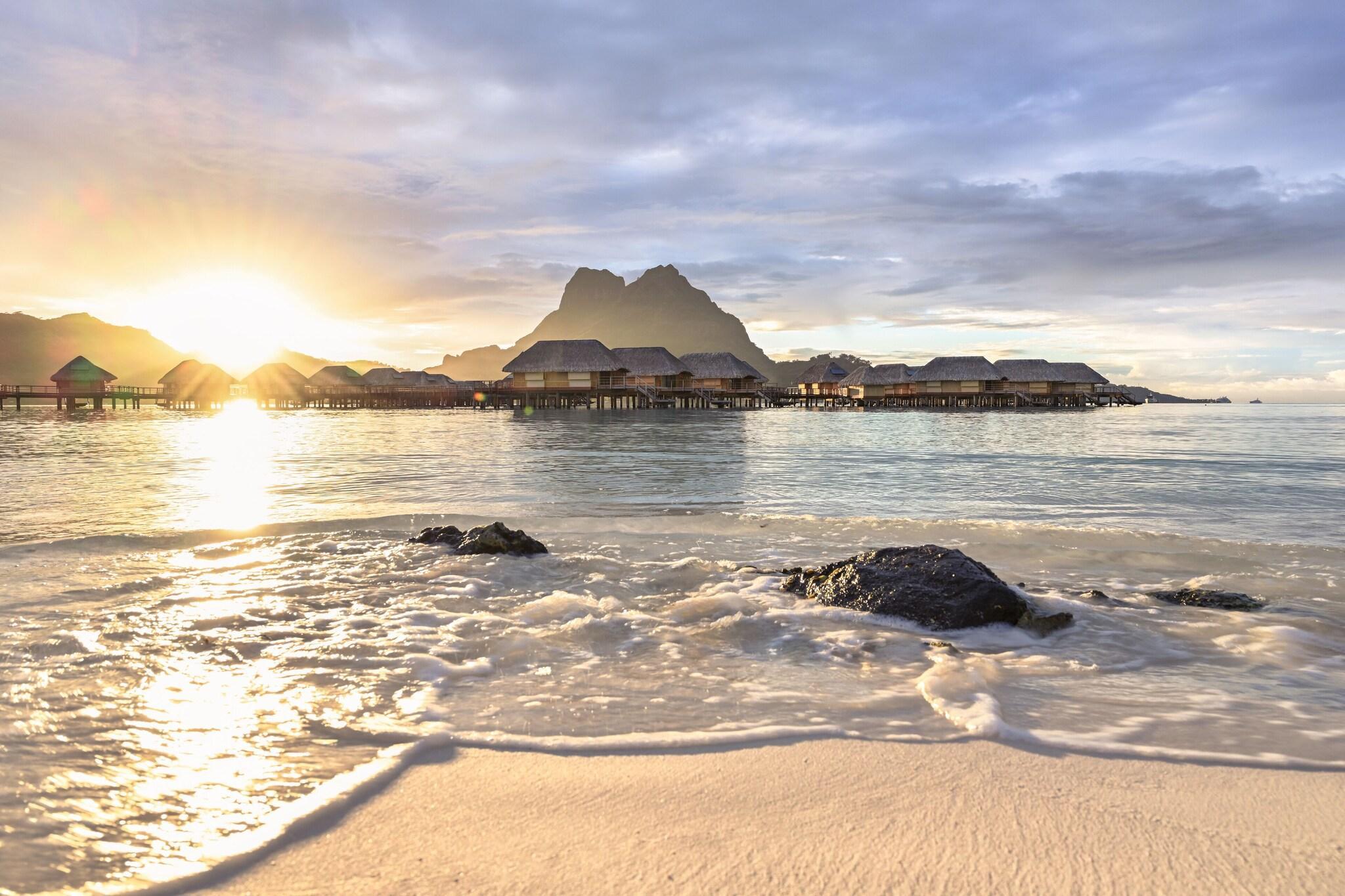 Vista Exterior Bora Bora Pearl Beach Resort 