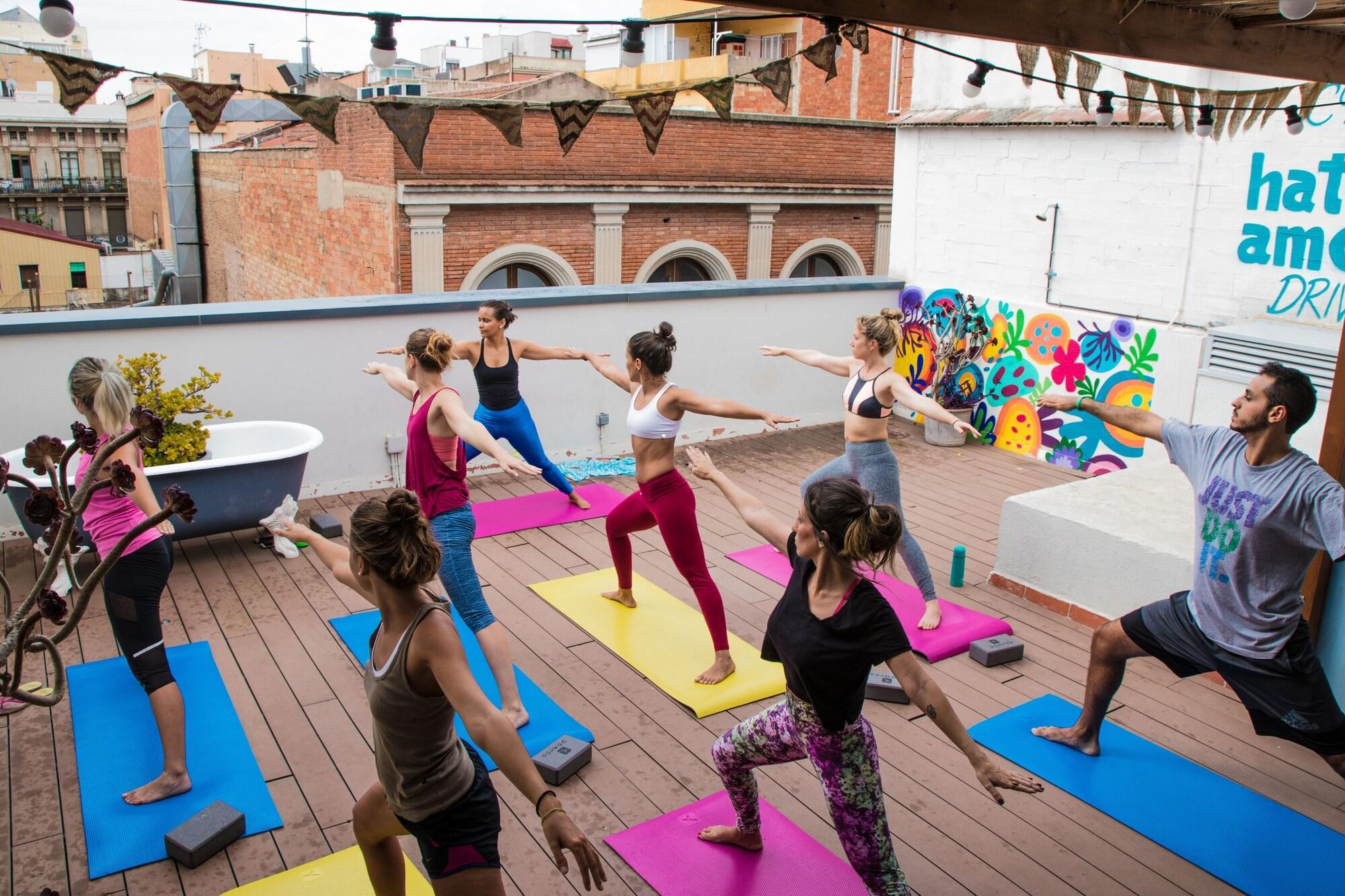Gimnasio Sant Jordi Hostels Gracia