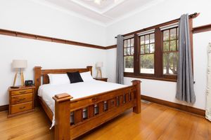 Alquiler Vacacional - Perfect, quiet location, walking distance to Billabong, 8 Minute drive to town..