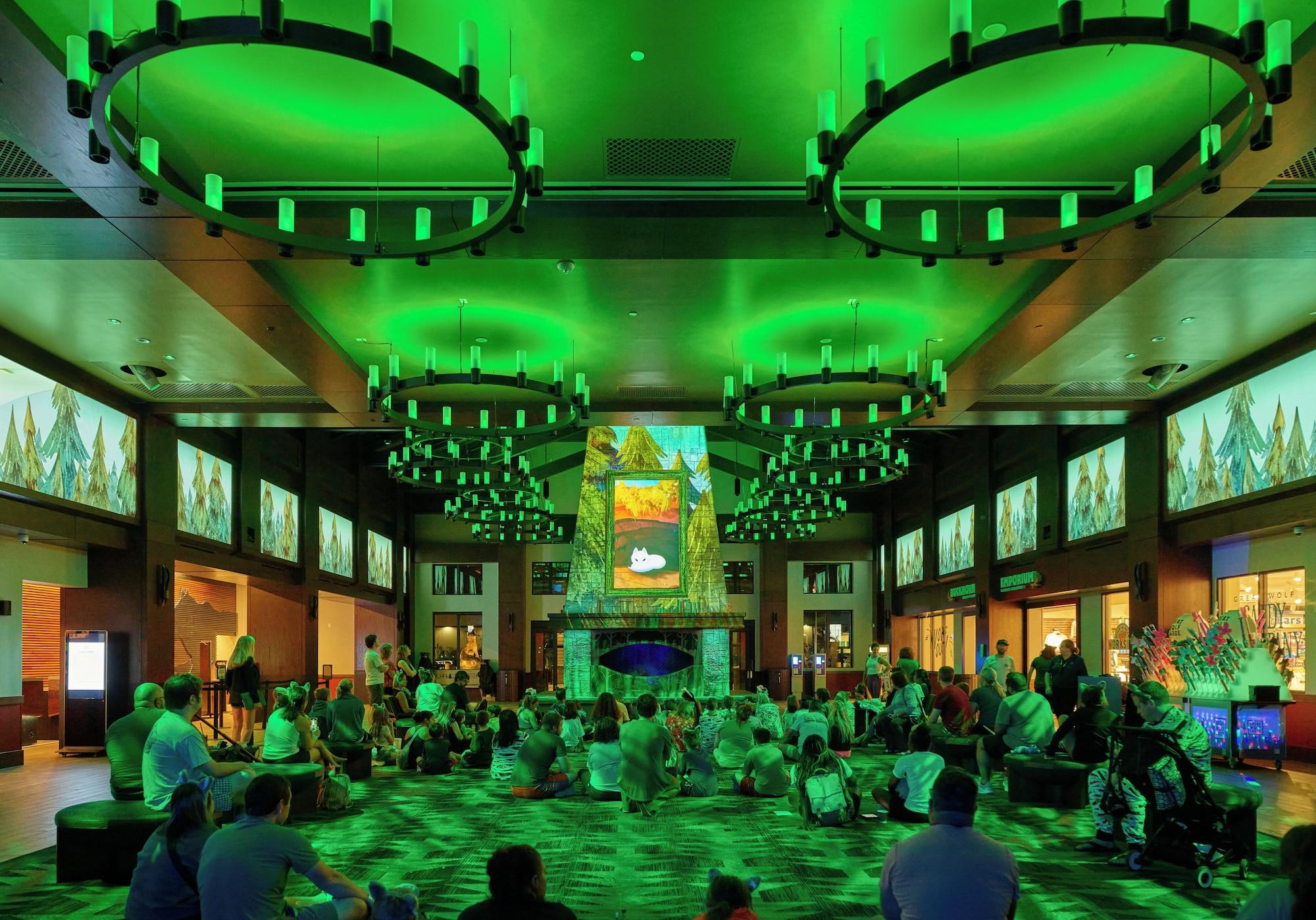 Vista Lobby Great Wolf Lodge Naples