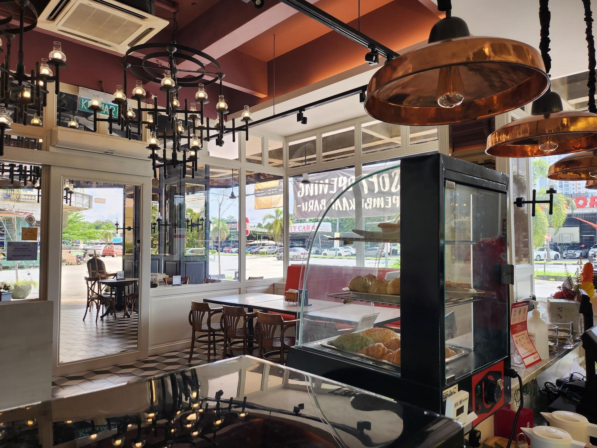 Restaurant M Boutique Hotel