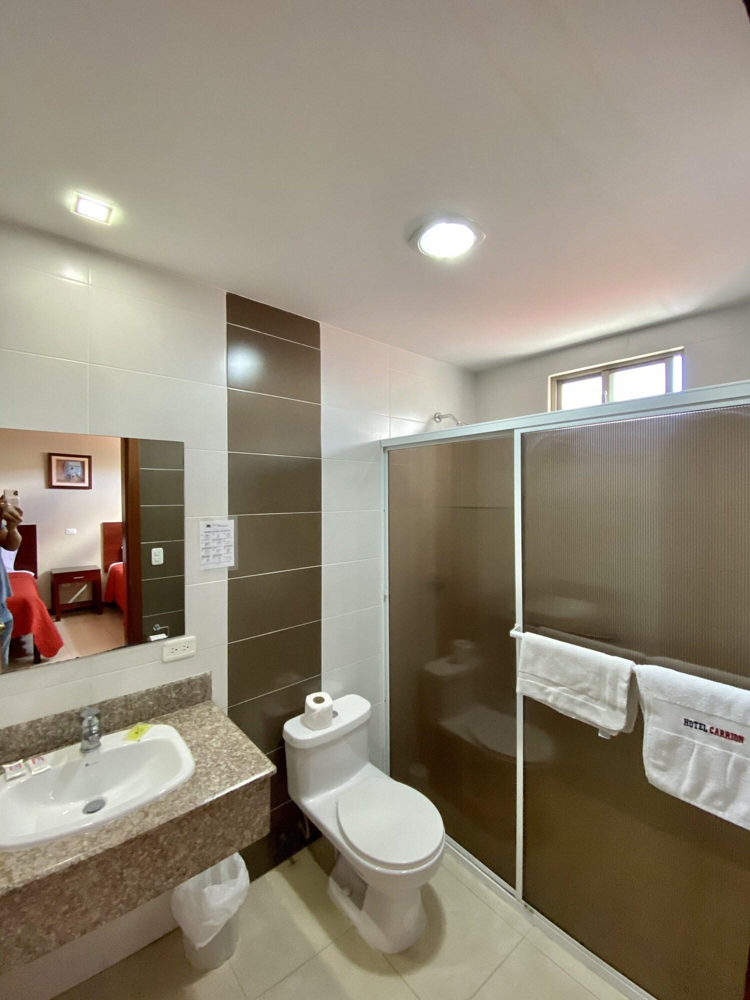 Equipamiento de Habitación Hotel Carrión