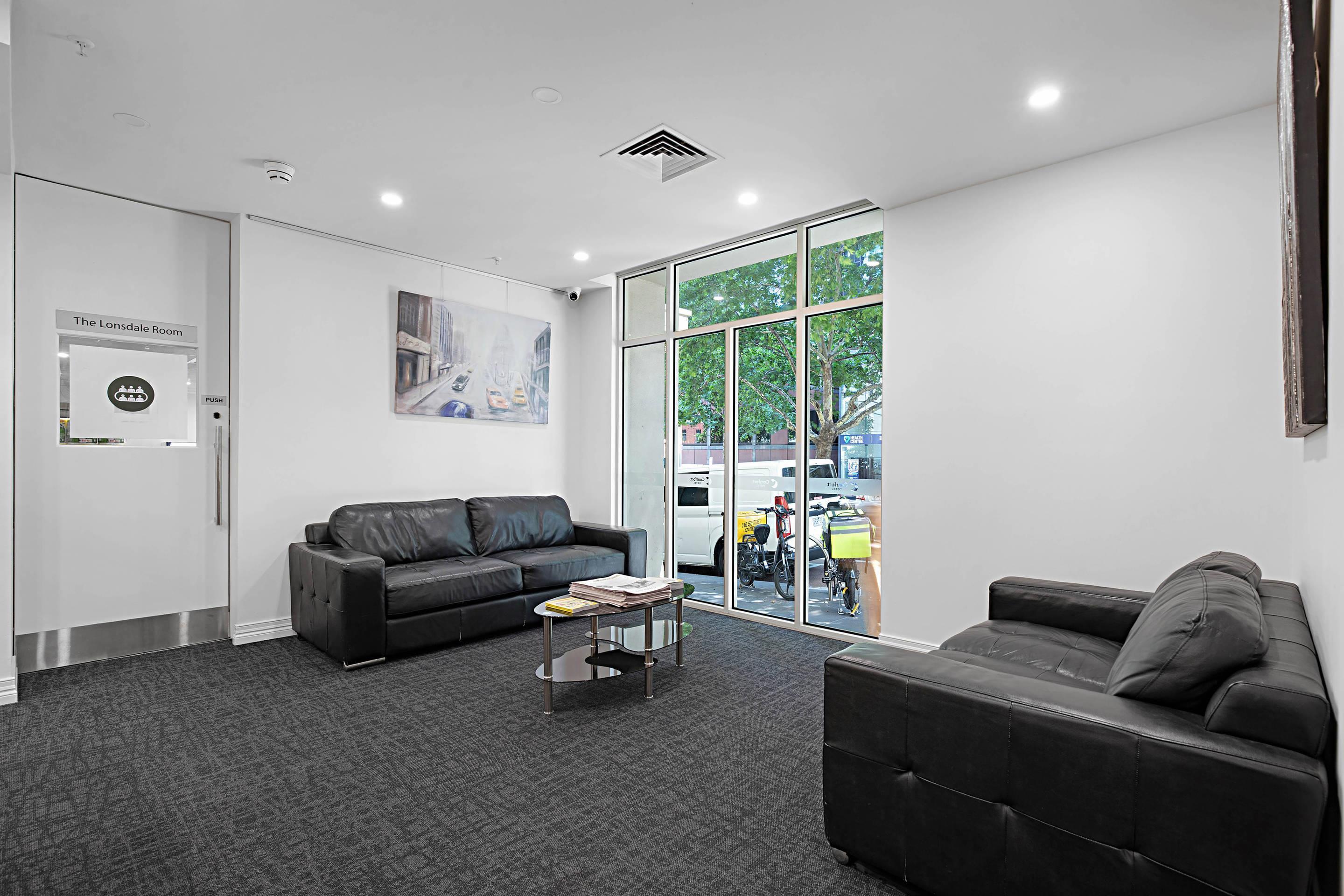 Vista Lobby Comfort Apartments Melbourne Central