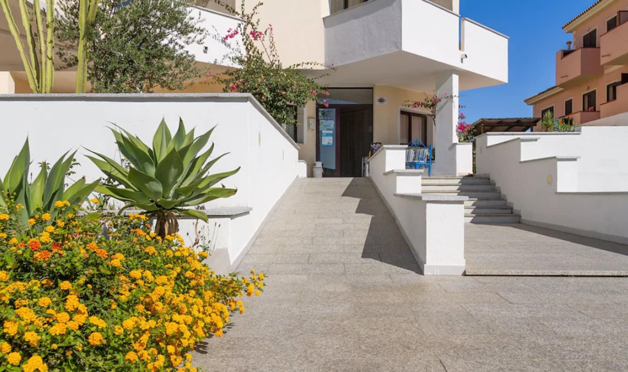 Varios Palau City Hotel