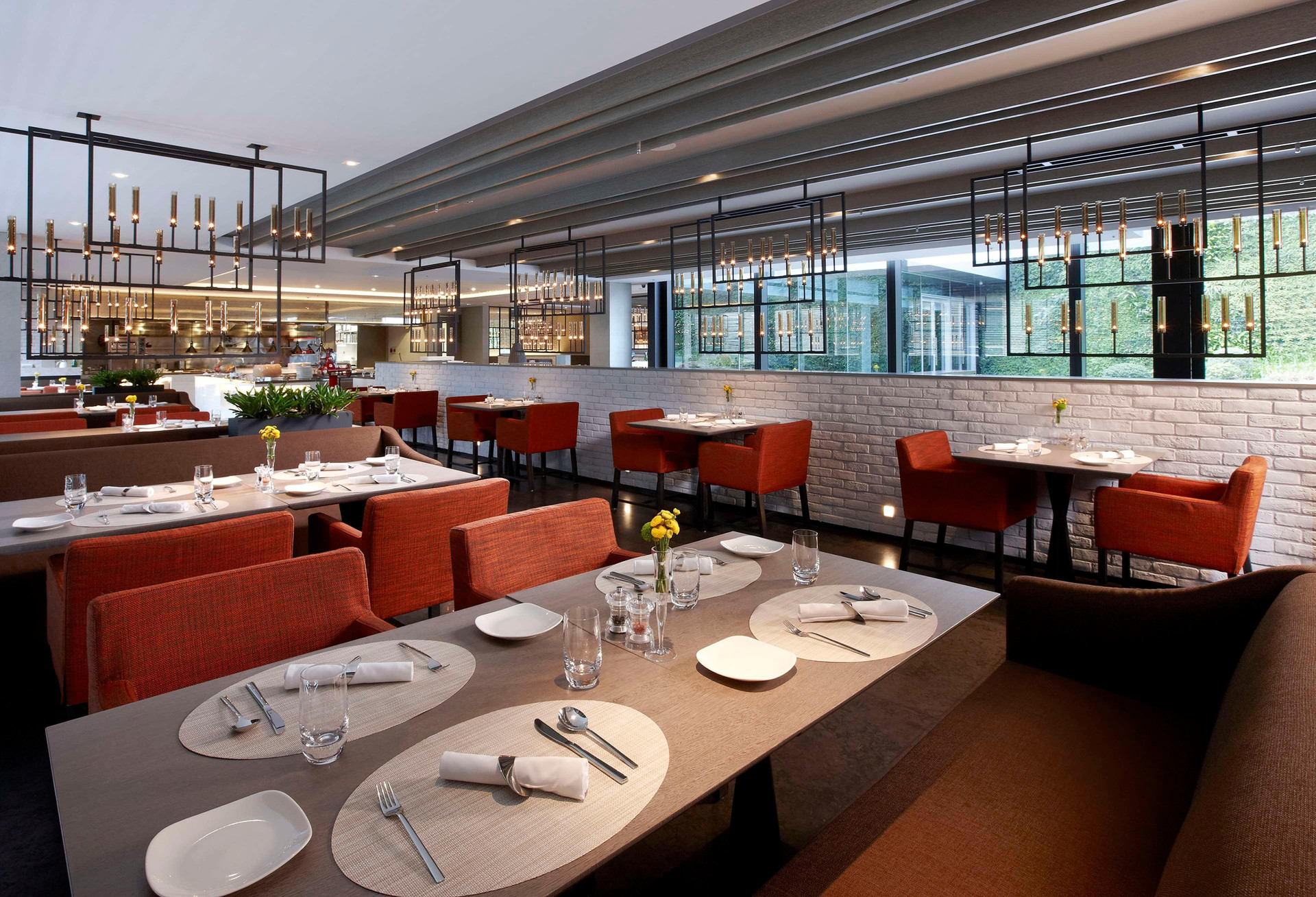 Restaurant Humble House Hotel Taipei, Curio Collection by Hilton
