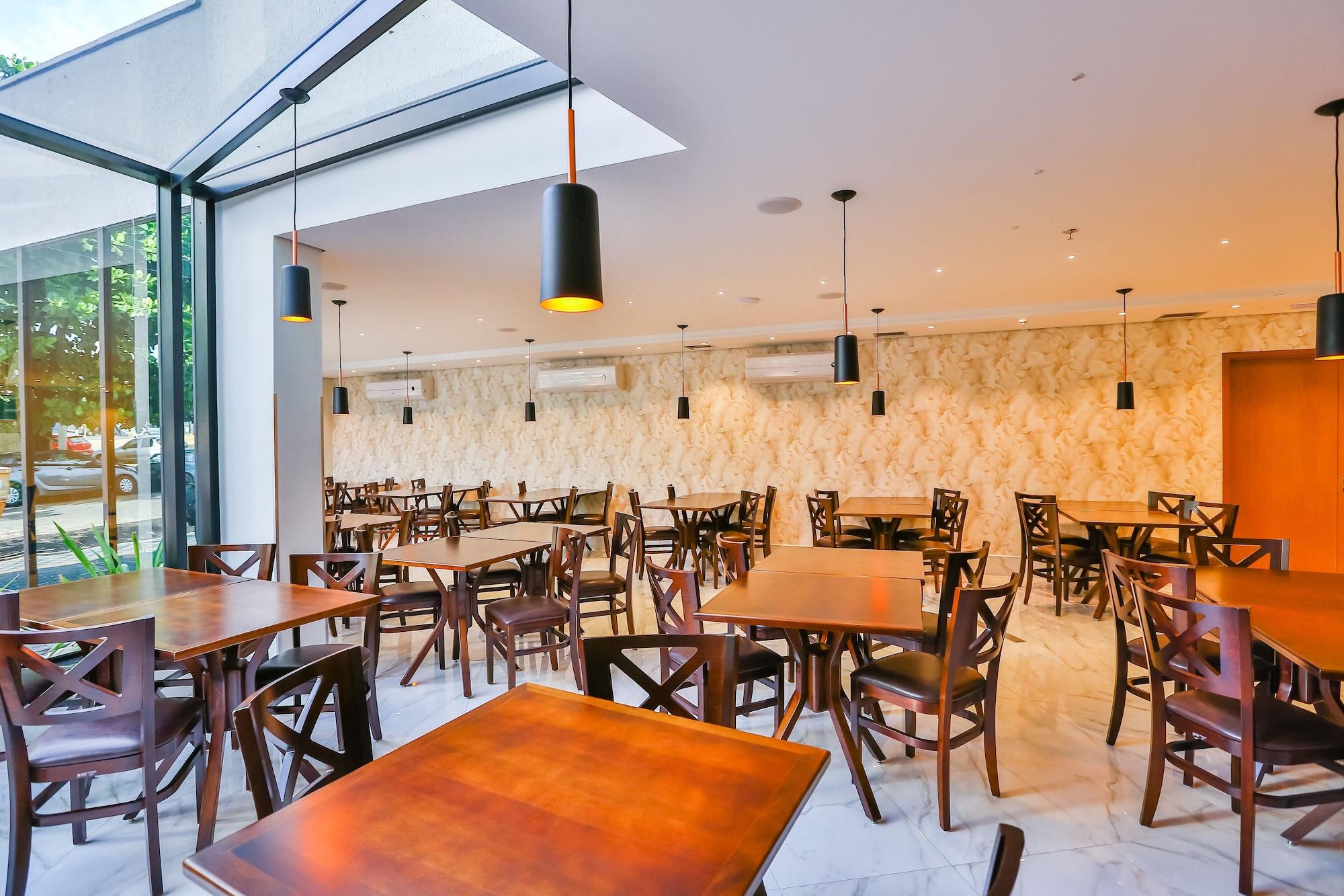 Restaurant Holiday Inn Goiania by IHG
