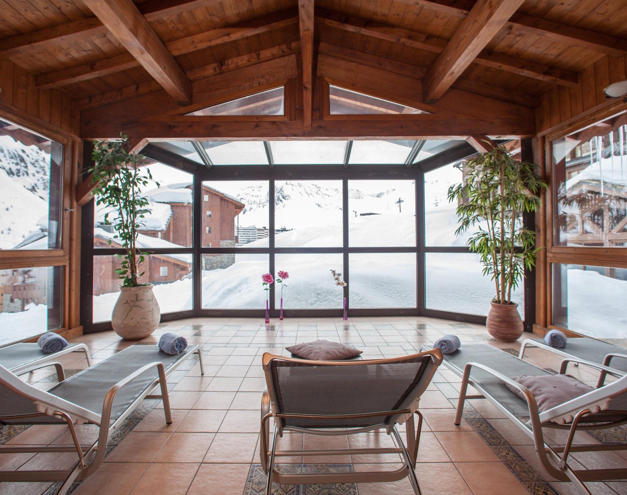 Spa Hôtel Village Montana by Les Etincelles