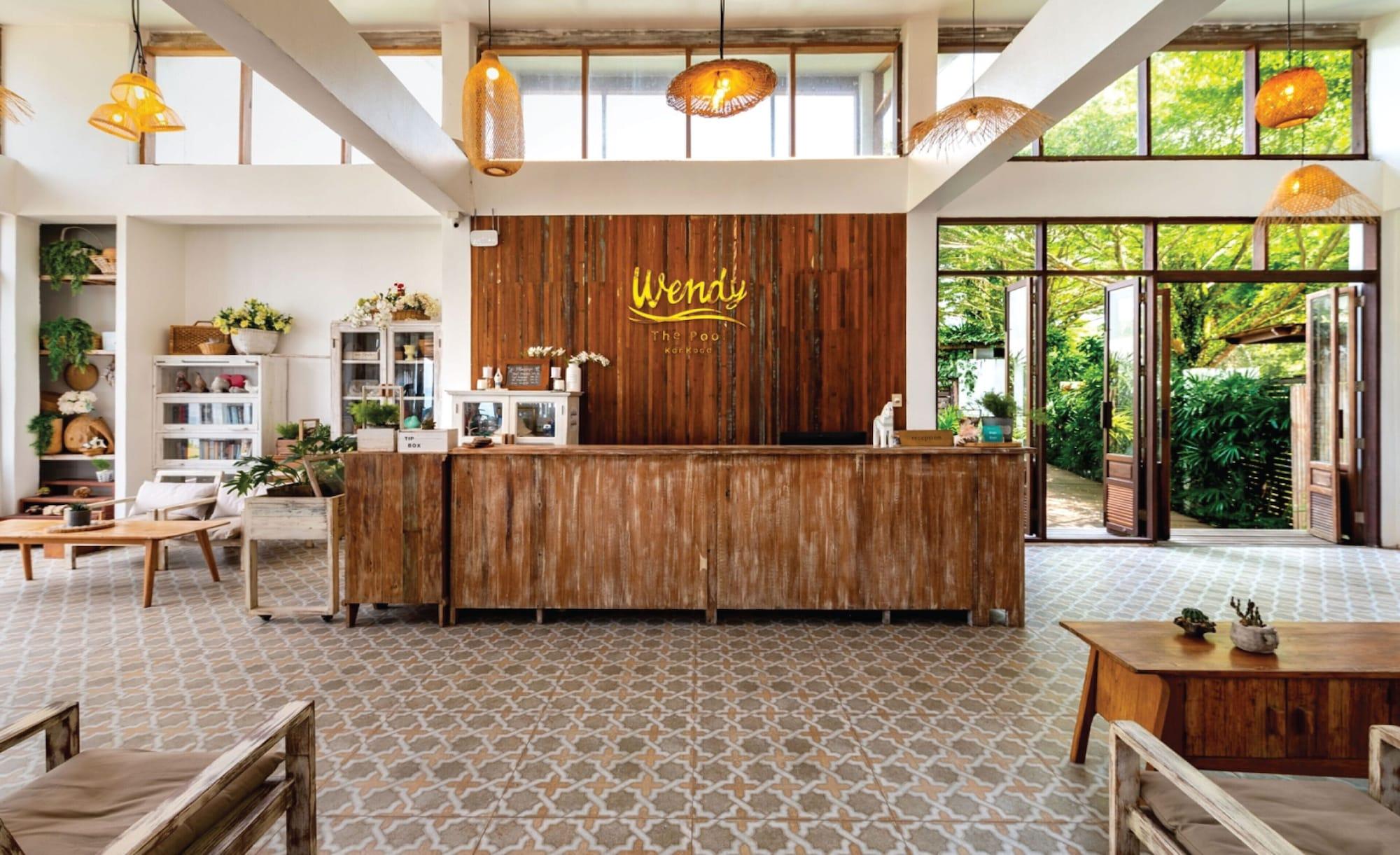 Vista Lobby Wendy The Pool Resort