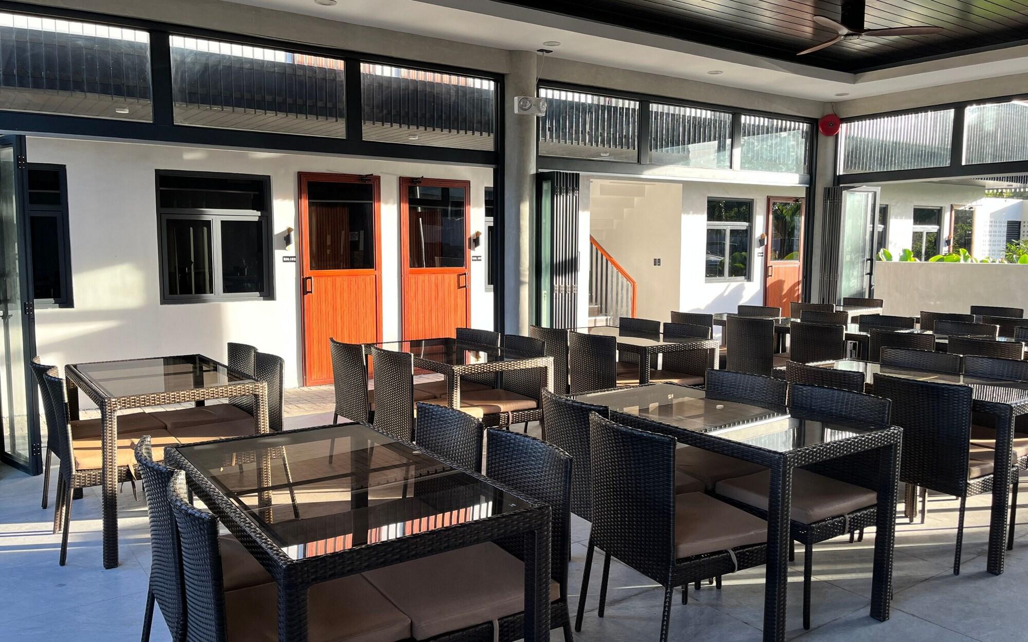 Restaurant Mula De La Paz