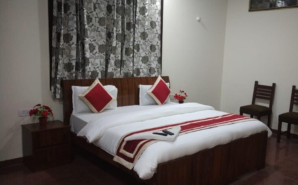 Varios Hotel Marigold