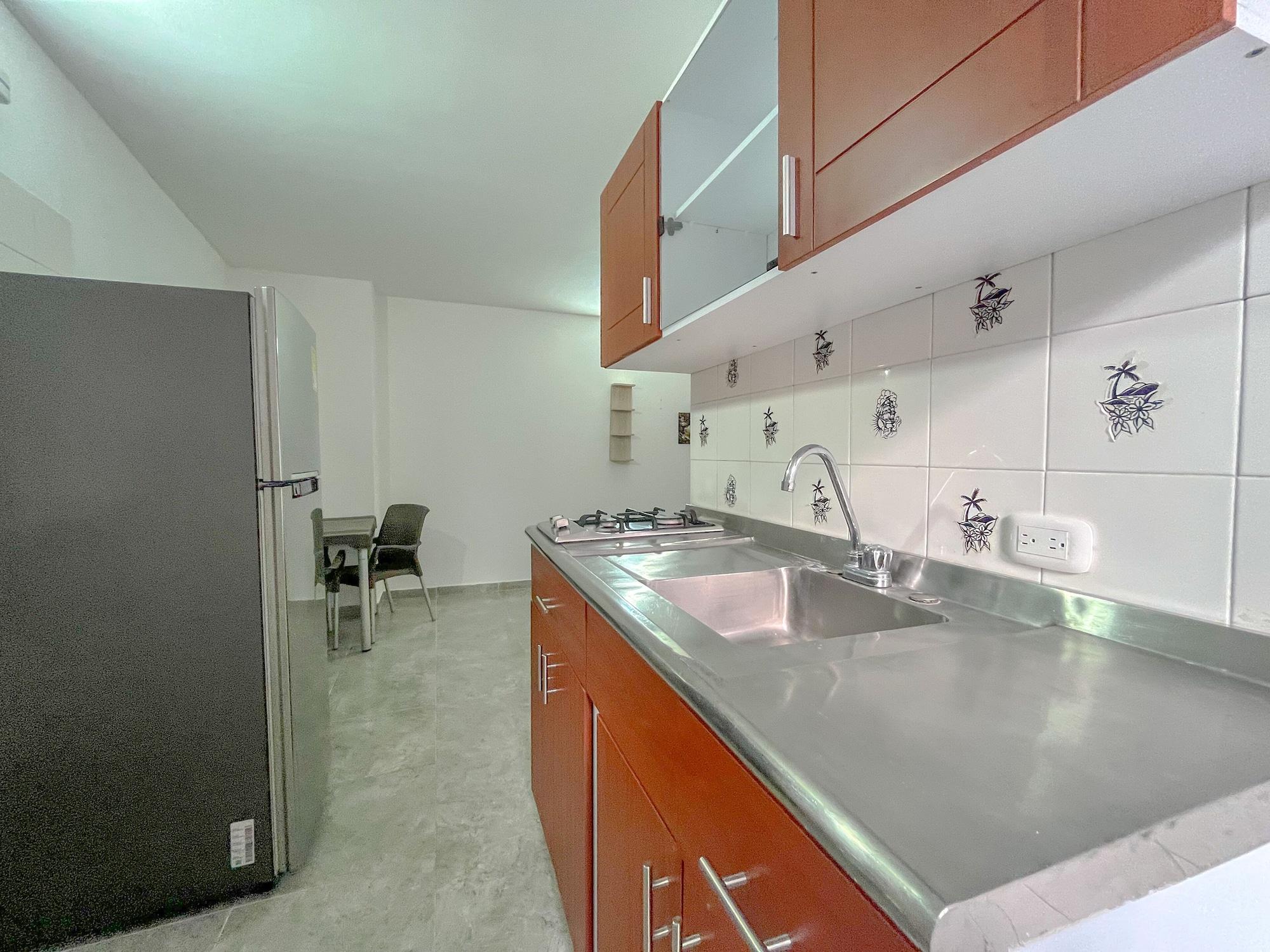 Equipamiento de Habitación Neón Living Ibagué