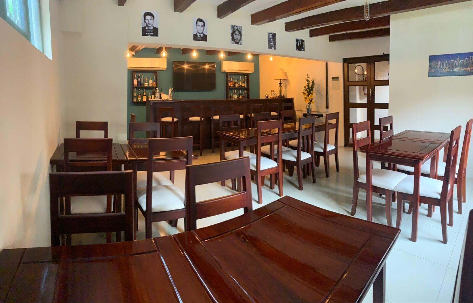 Bar/Salón Hotel Voyager Manta