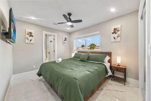 Renta temporal - Tropical Luxe Oasis, Heated Pool, 5BR, 3BH, Mini Golf & Impact Windows