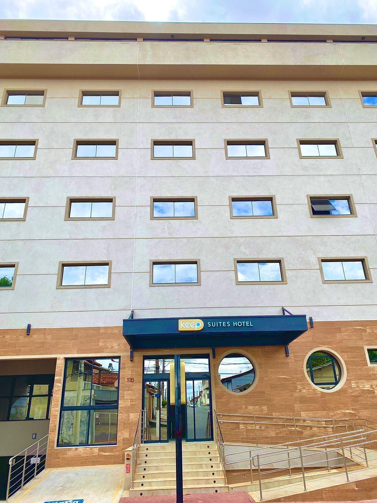 Vista Exterior Keep Suítes Hotel