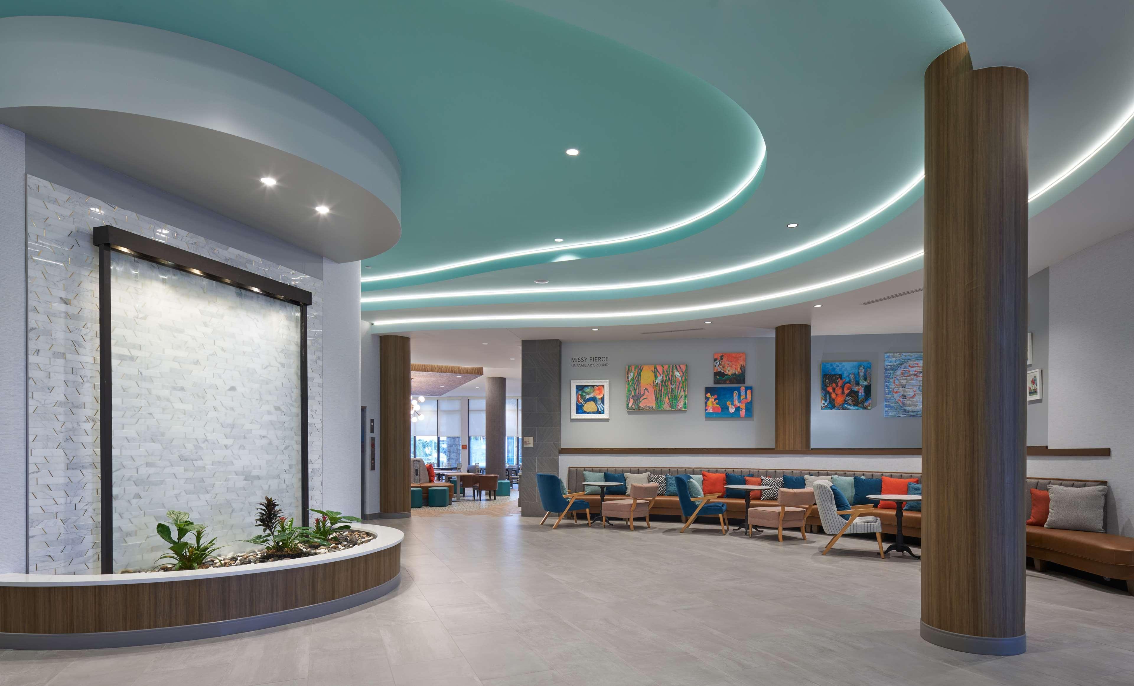 Vista Lobby Home2 Suites by Hilton Pompano Beach Pier
