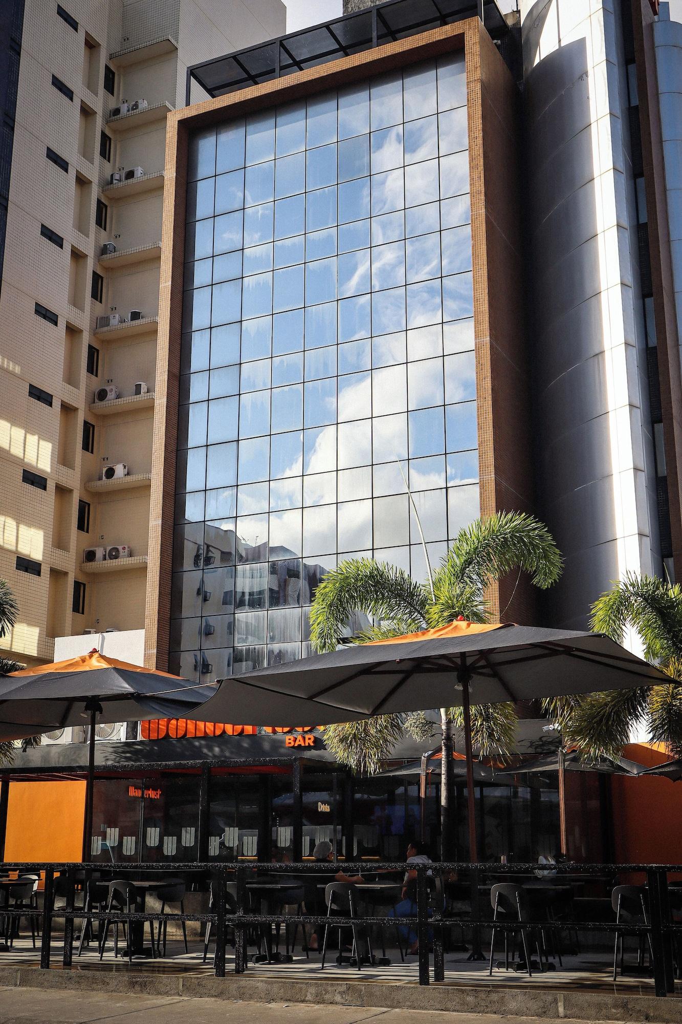 Varios Wanderlust Hostel