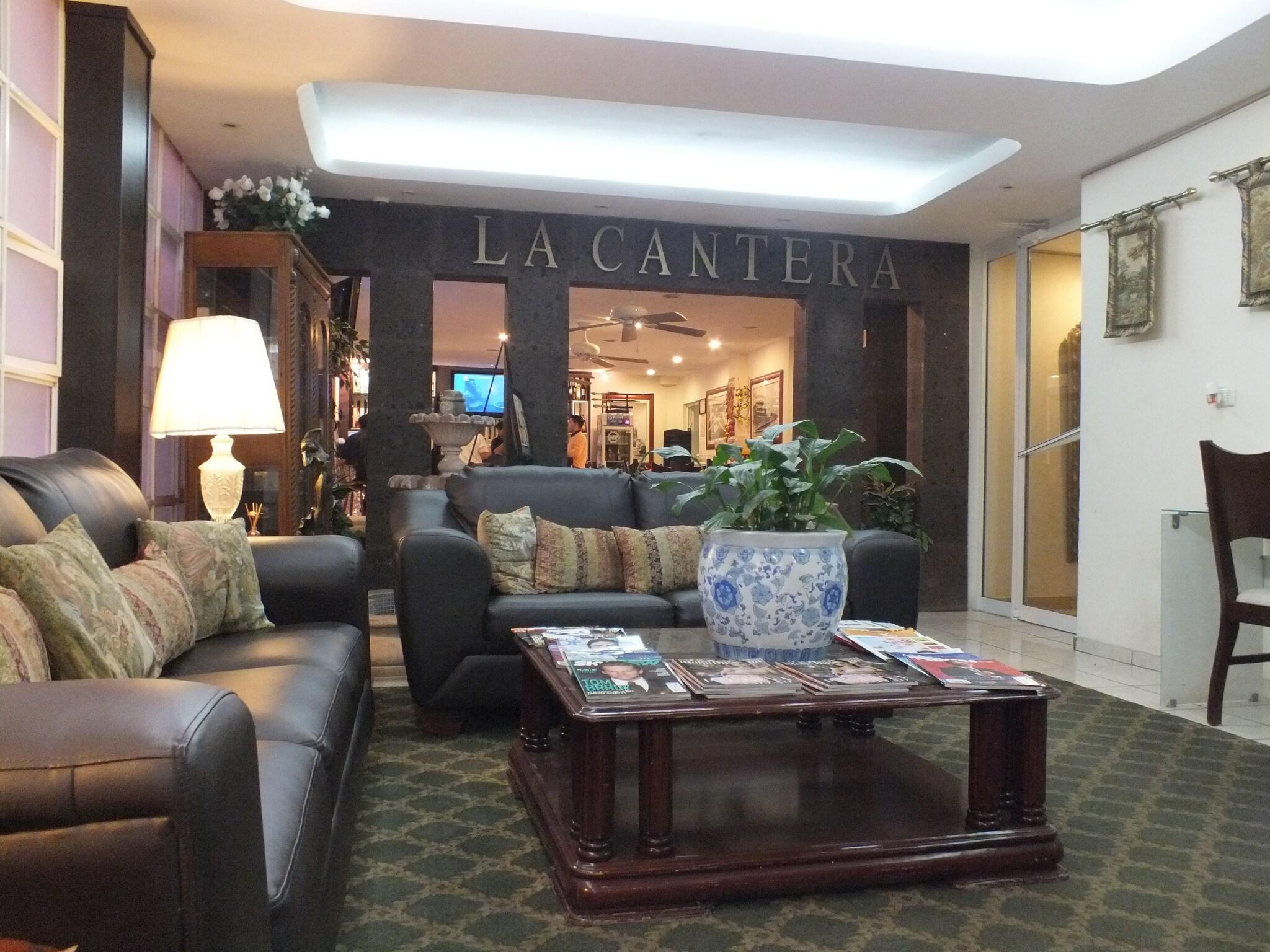 Vista Lobby Hotel Rincón Real Suites