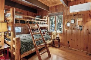 Alquiler Vacacional - Cozy 2-bedroom chalet in superb Bolton Landing with AC