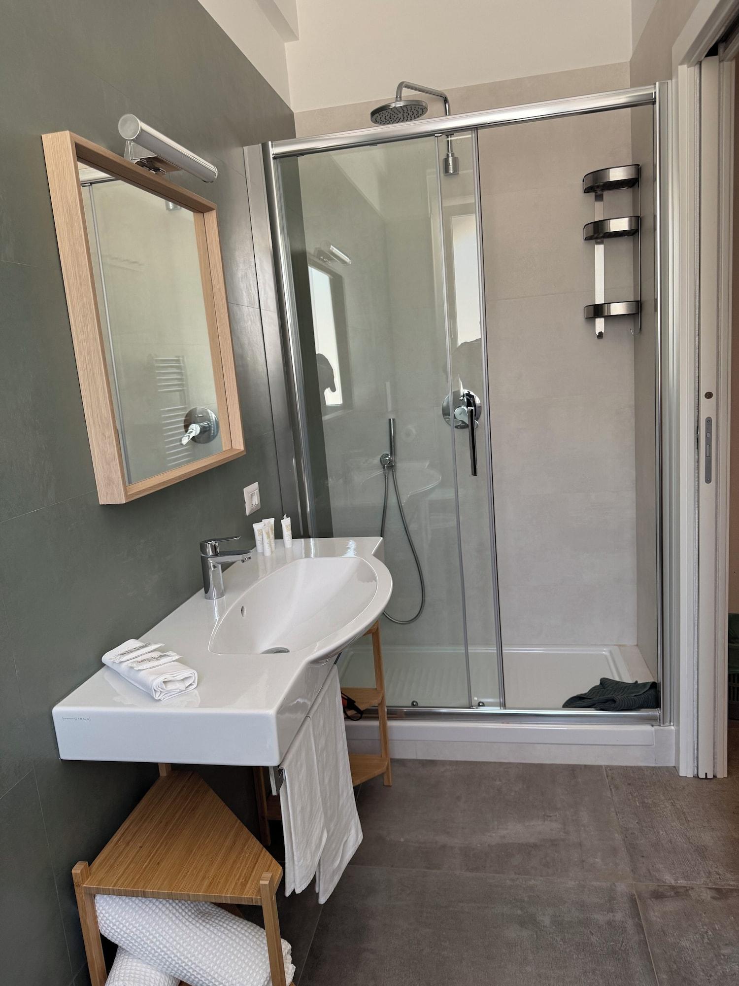 Equipamiento de Habitación Verde Matematico