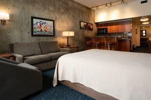 Alquiler Vacacional - Ski-in-ski-out Snowbird, X-large studio, Alta, LCC Hot Tub, Heated Pool