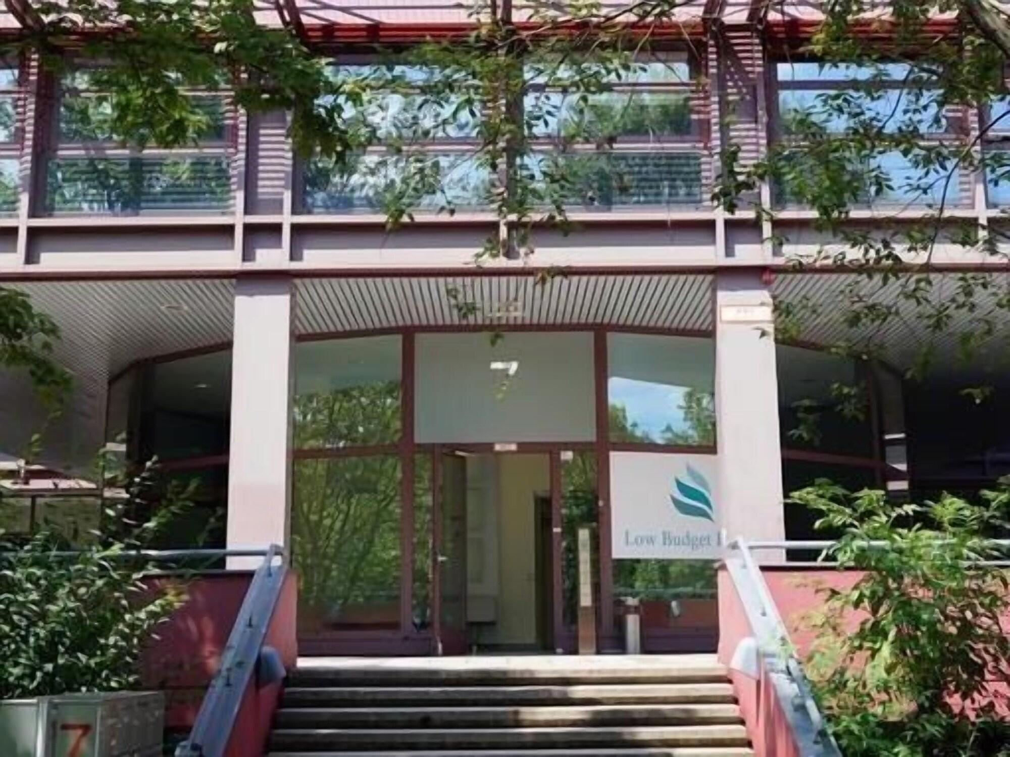 Vista Exterior C & N Hostel Munich